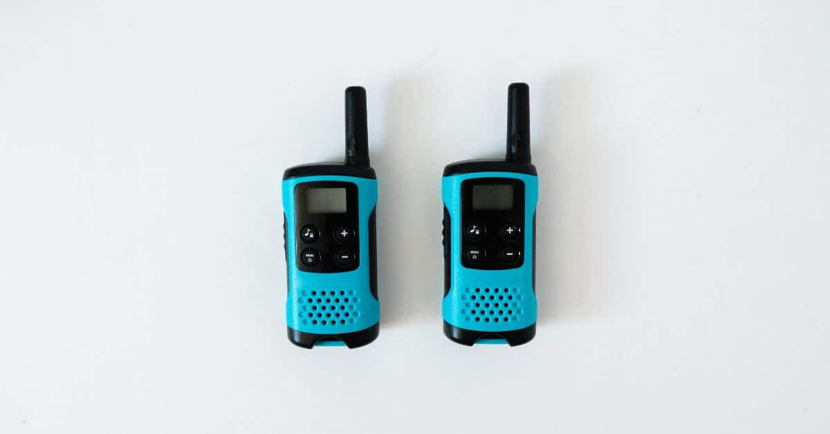 connect walkie talkies together